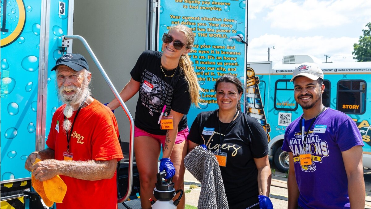 Mobile Drop-In Center (Wednesday)