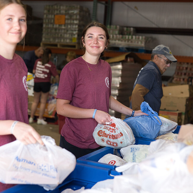5 Loaves Ministries