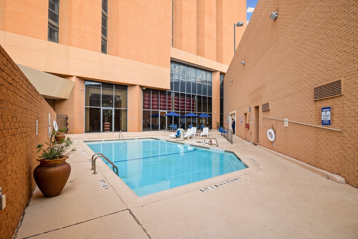 Crown Plaza Shopping Center