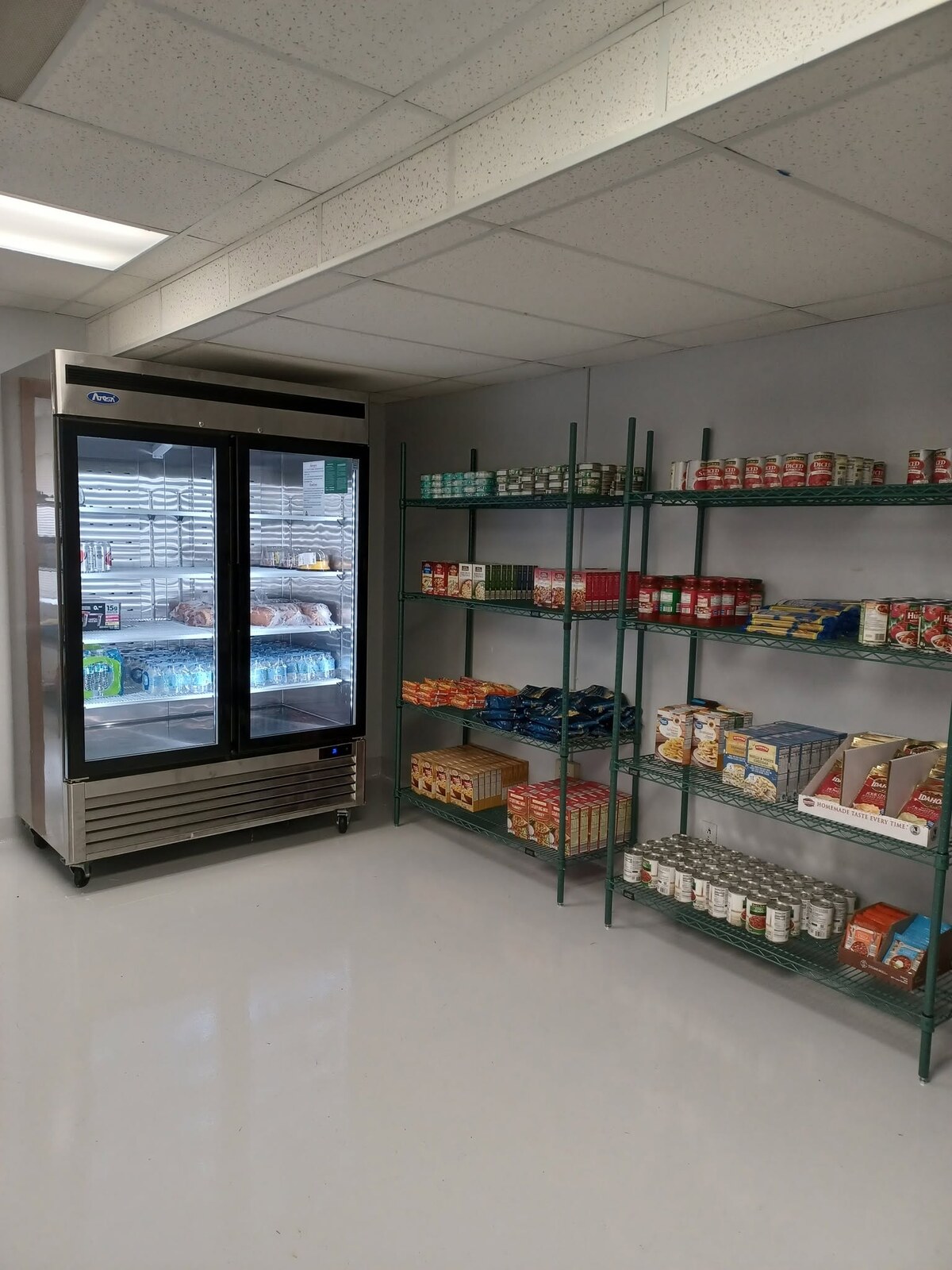 Covenant Presbyterian Church Food Pantry