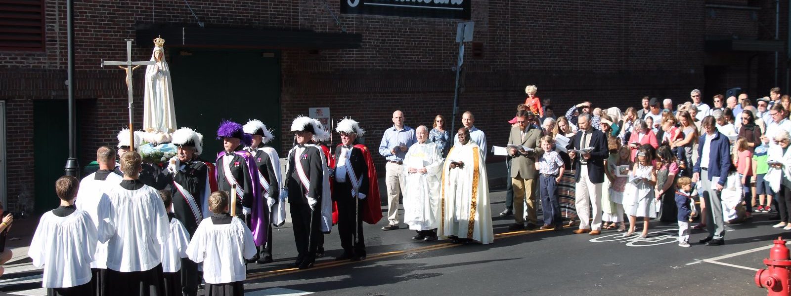 Holy Comforter, photo 2