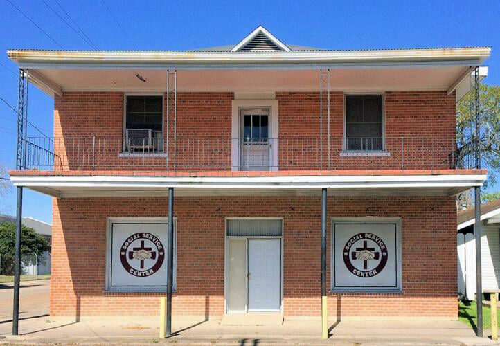 Disch-De Clouet Social Service Center, photo 2